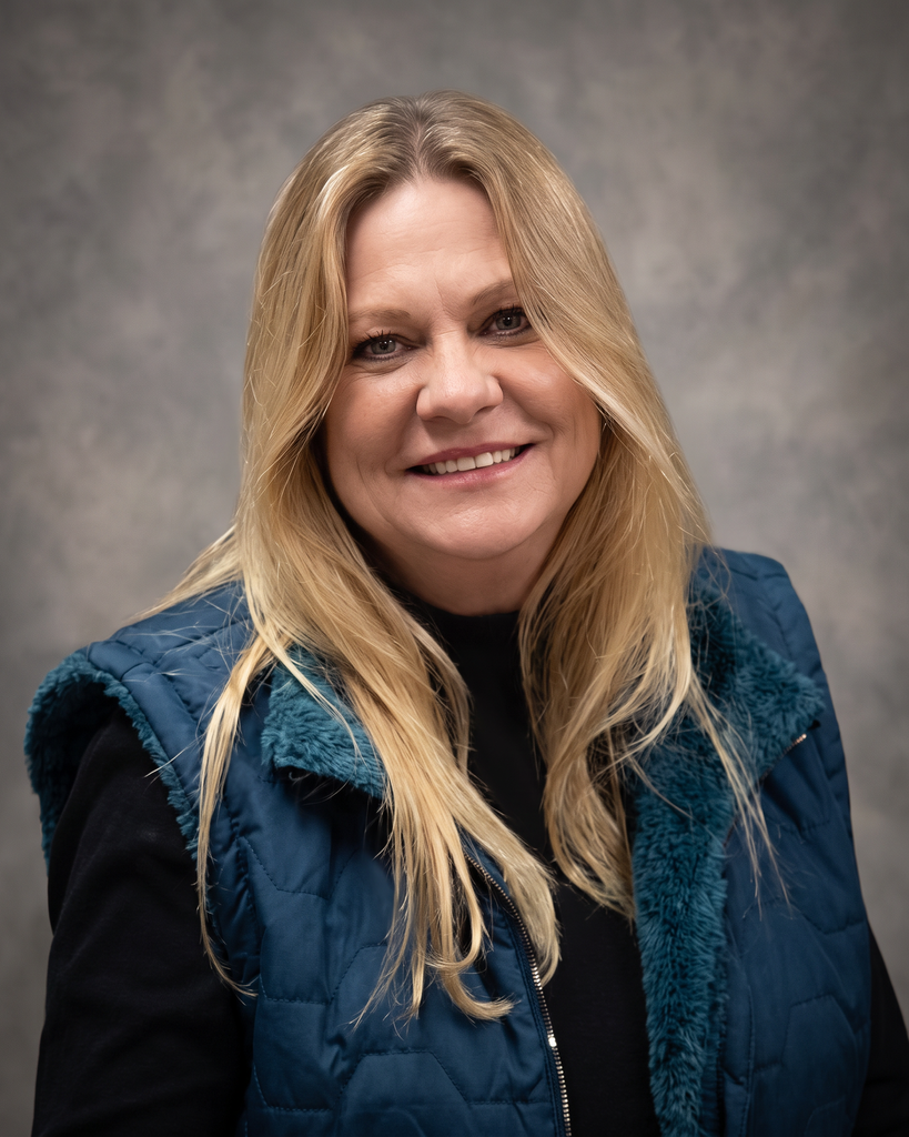 Linda "Lola" Bleich Johnson Profile Photo
