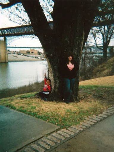 Bradley Scott Robbins photo gallery thumbnail 15 of 100