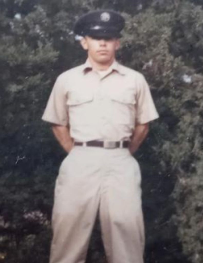 Charles E. Helton Profile Photo