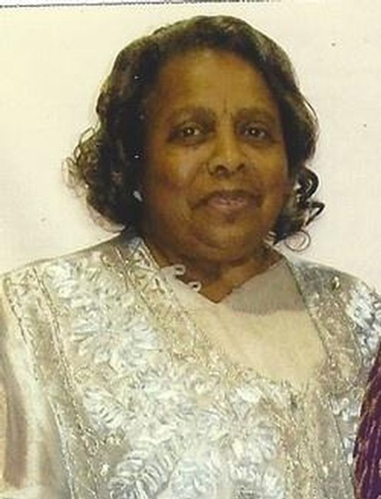 Hilda Alexander