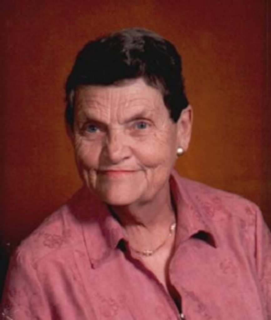 Mary Louise Kelly Profile Photo