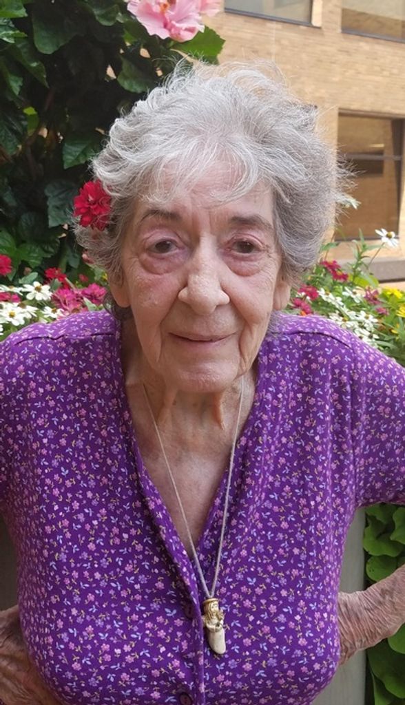 Carmella P. "Fritzi" Helton