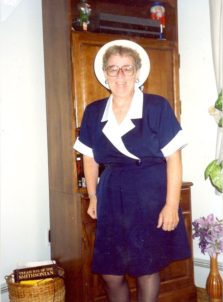 Joyce Savage Profile Photo