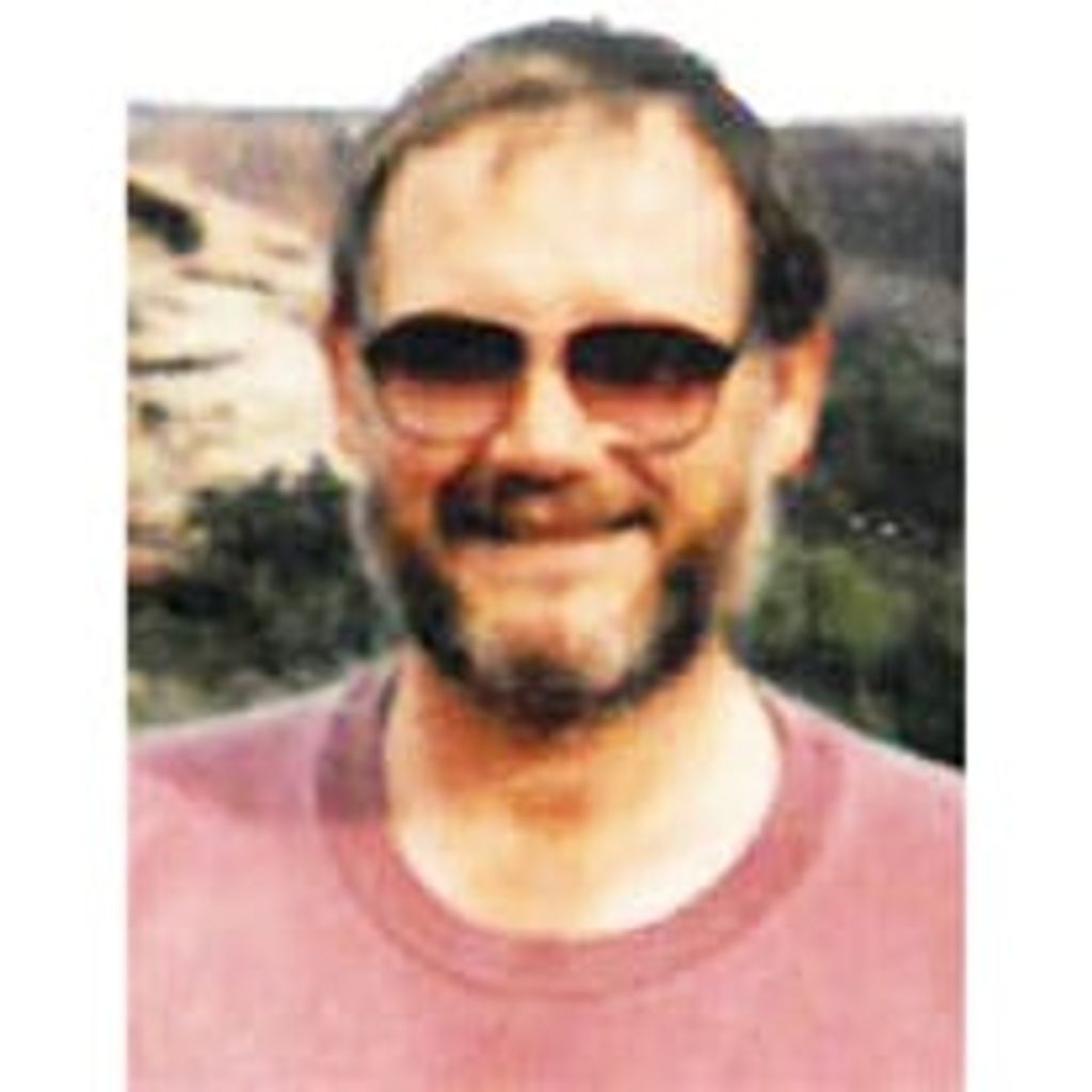Byron R Tucker