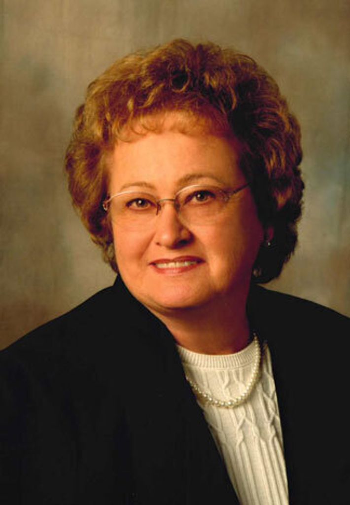 Lorene Tuma Profile Photo