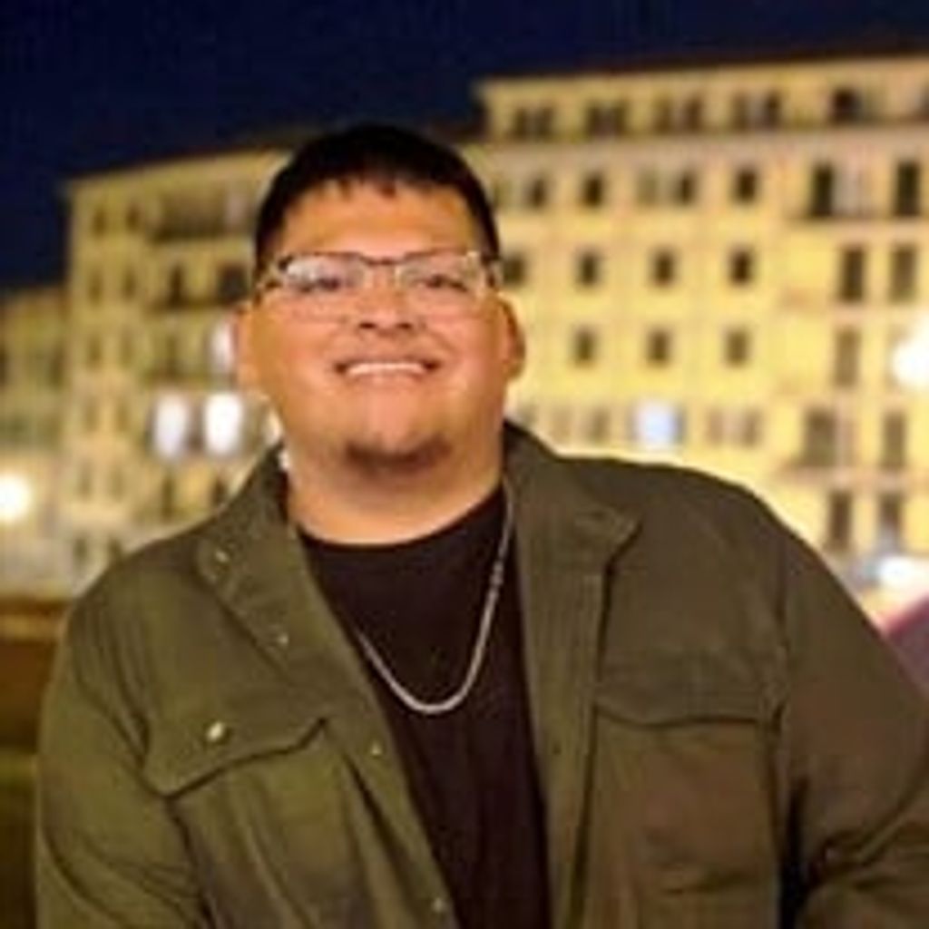 Adolfo Reyes