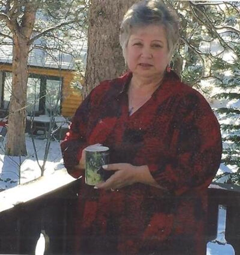 Donna Hanson Hazzard Profile Photo