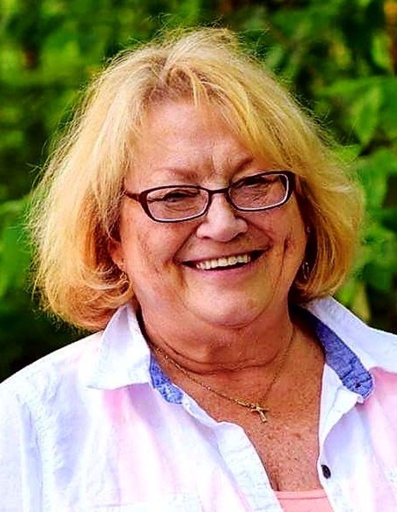 Deloris M. "Dee" (Imler)  Mcconahy