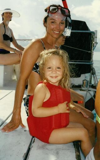 Donna Lyn Mosier photo gallery thumbnail 150 of 155