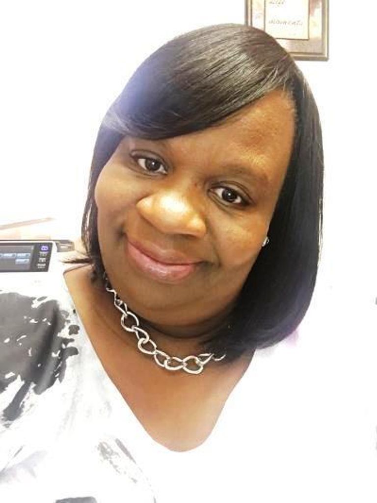 Ms. Sherron Leonard Profile Photo