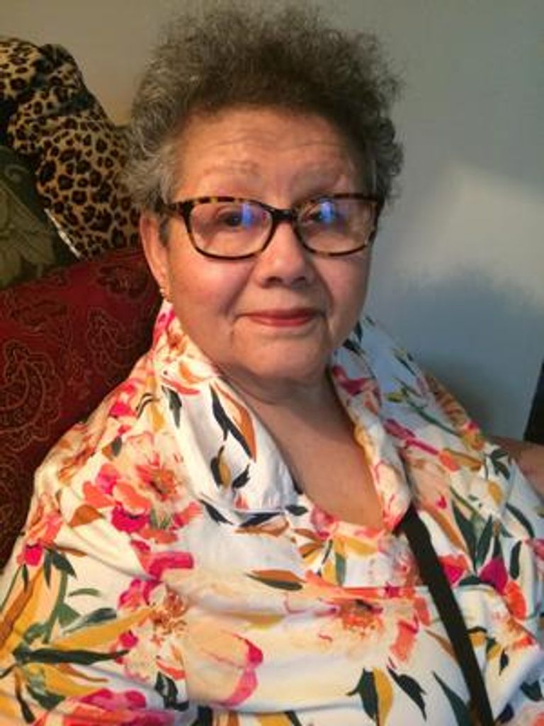 Evangelina G. Robles Profile Photo
