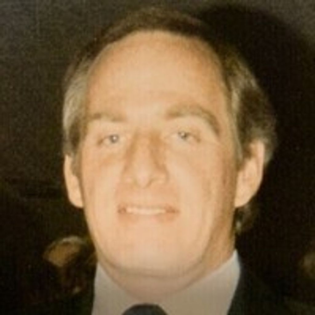 Richard G Warren
