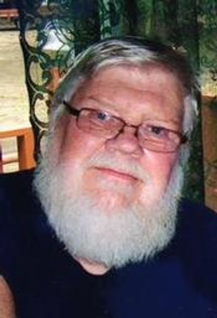 Thomas "Moose" Holmes