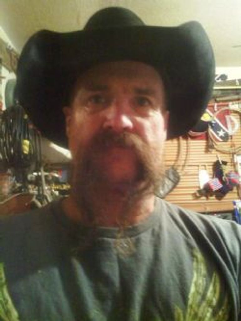 Victor  Lee Padgett