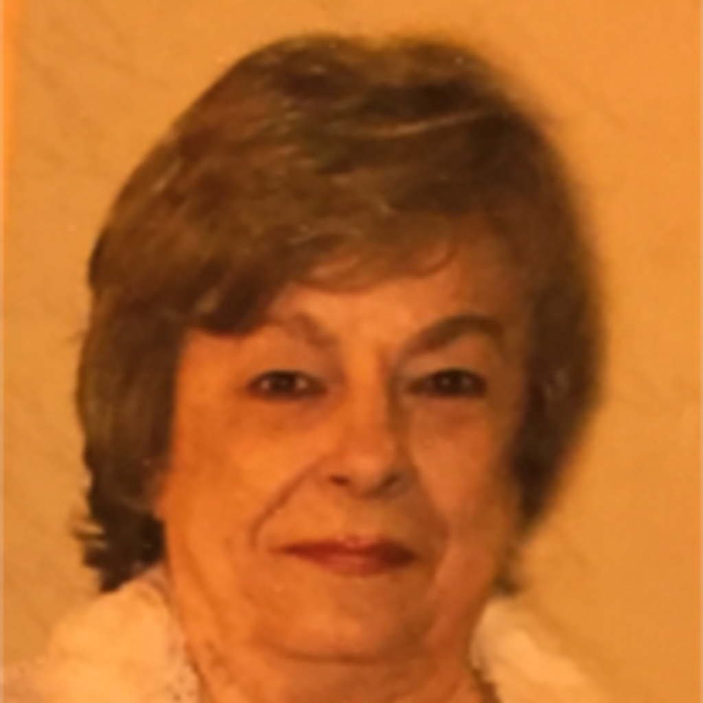 Mary E Palmer Underhill
