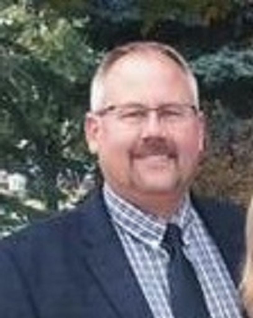 Mitchell Lee Arnold Profile Photo