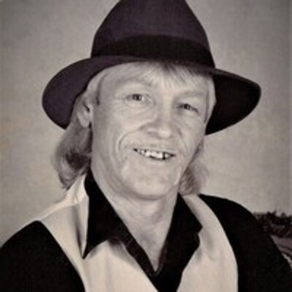 Russell Pruett