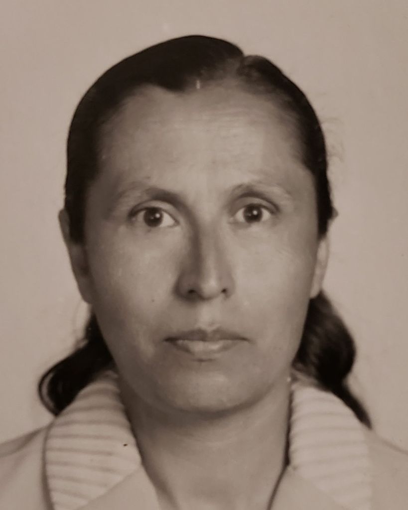 Maria Rosa Paramo Profile Photo