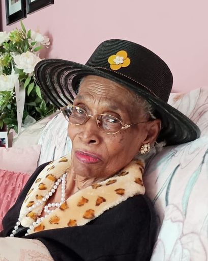 Gloria Mae Stweart Profile Photo