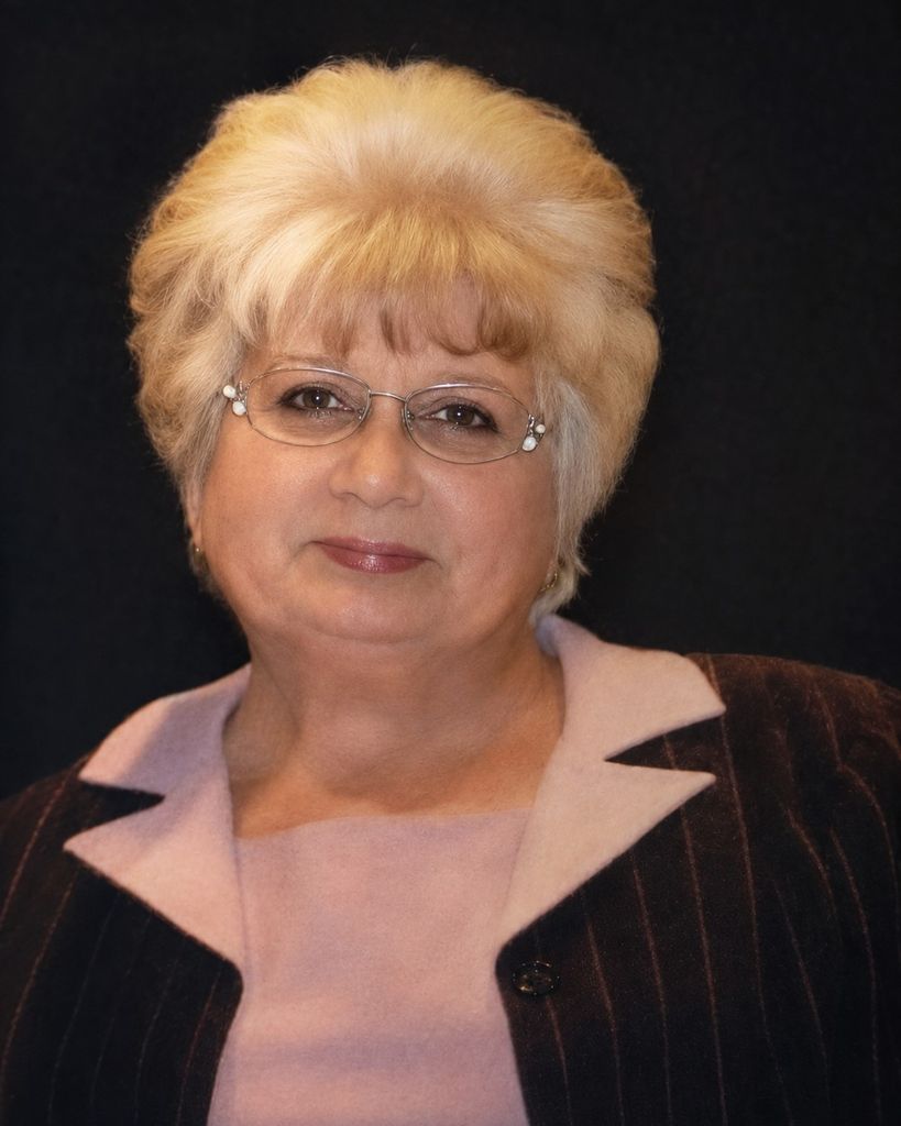 Joan Elizabeth Mahan Profile Photo