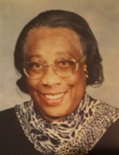 Mae C. Green photo gallery thumbnail 1 of 2