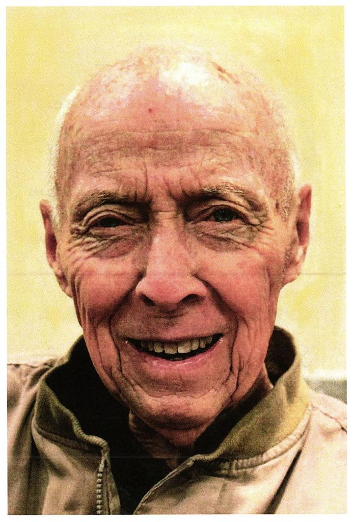 Eugene (Gene) Raymond Tomlinson Profile Photo