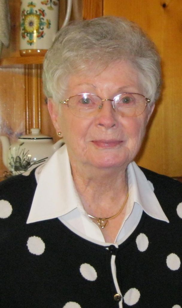 Garnet Cook White Profile Photo
