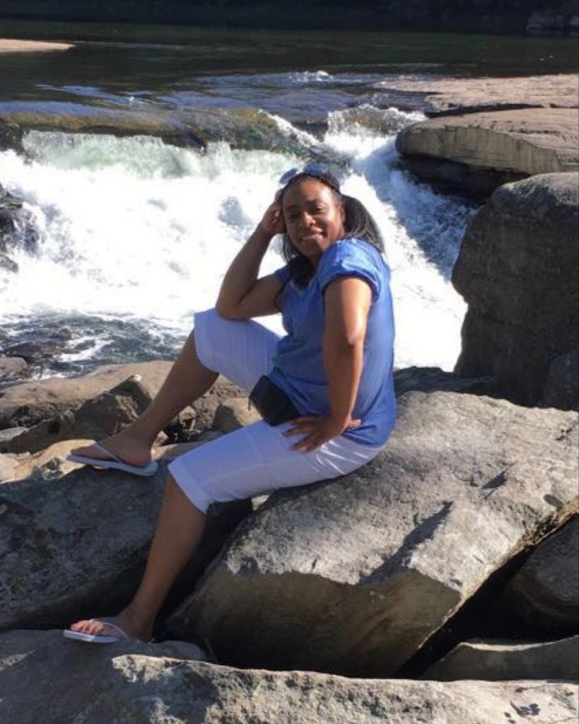 Shanda Thompson