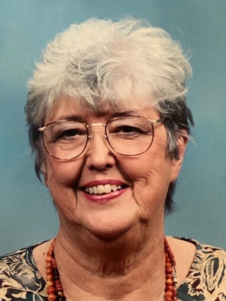 Genevieve "Geni" (Maxwell)  Cavitt Profile Photo