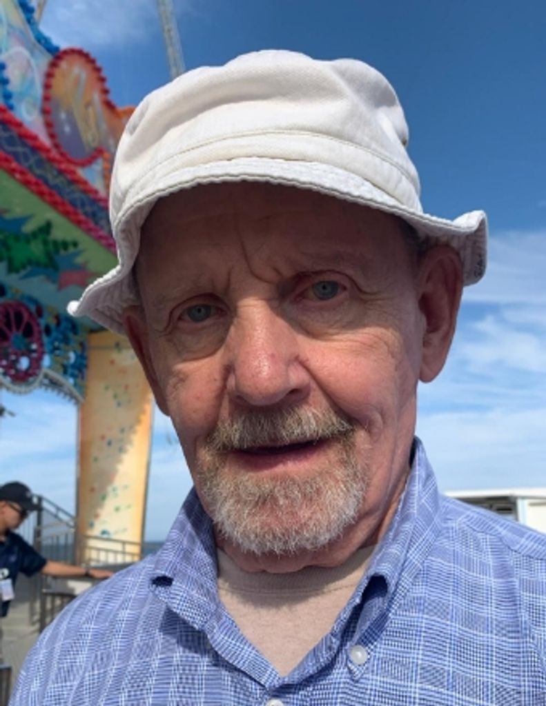 Robert "Bob" Ratajczak