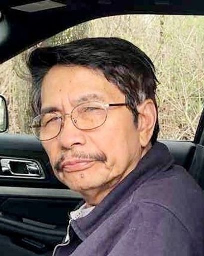 Manuel V Ybanez's obituary image