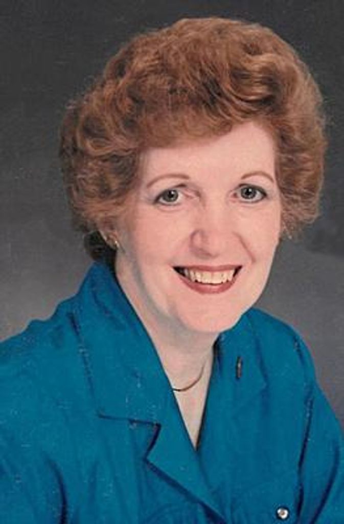Charlotte Nelson Profile Photo