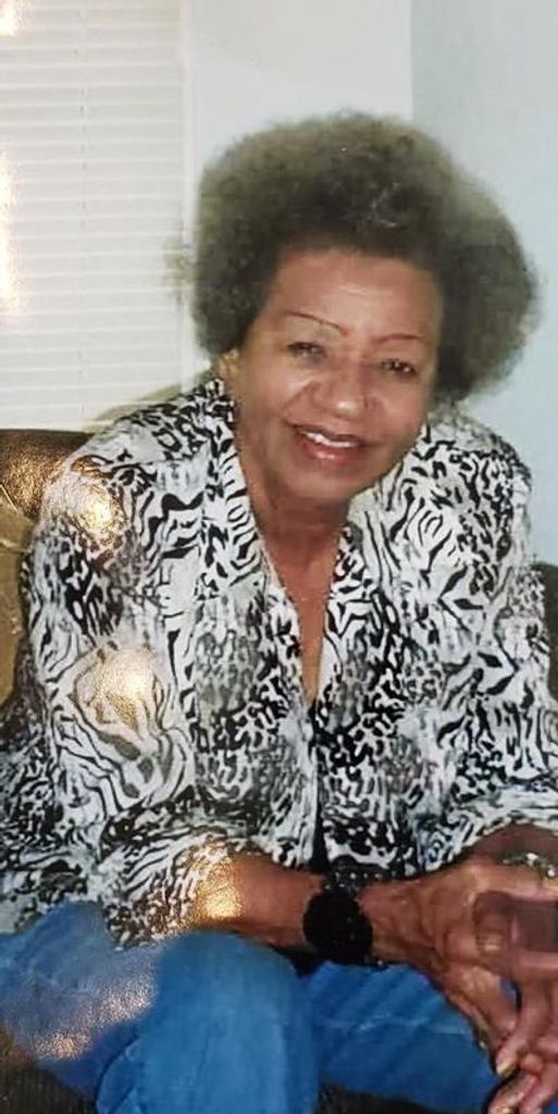 Mary Lynn Saulsbury Profile Photo