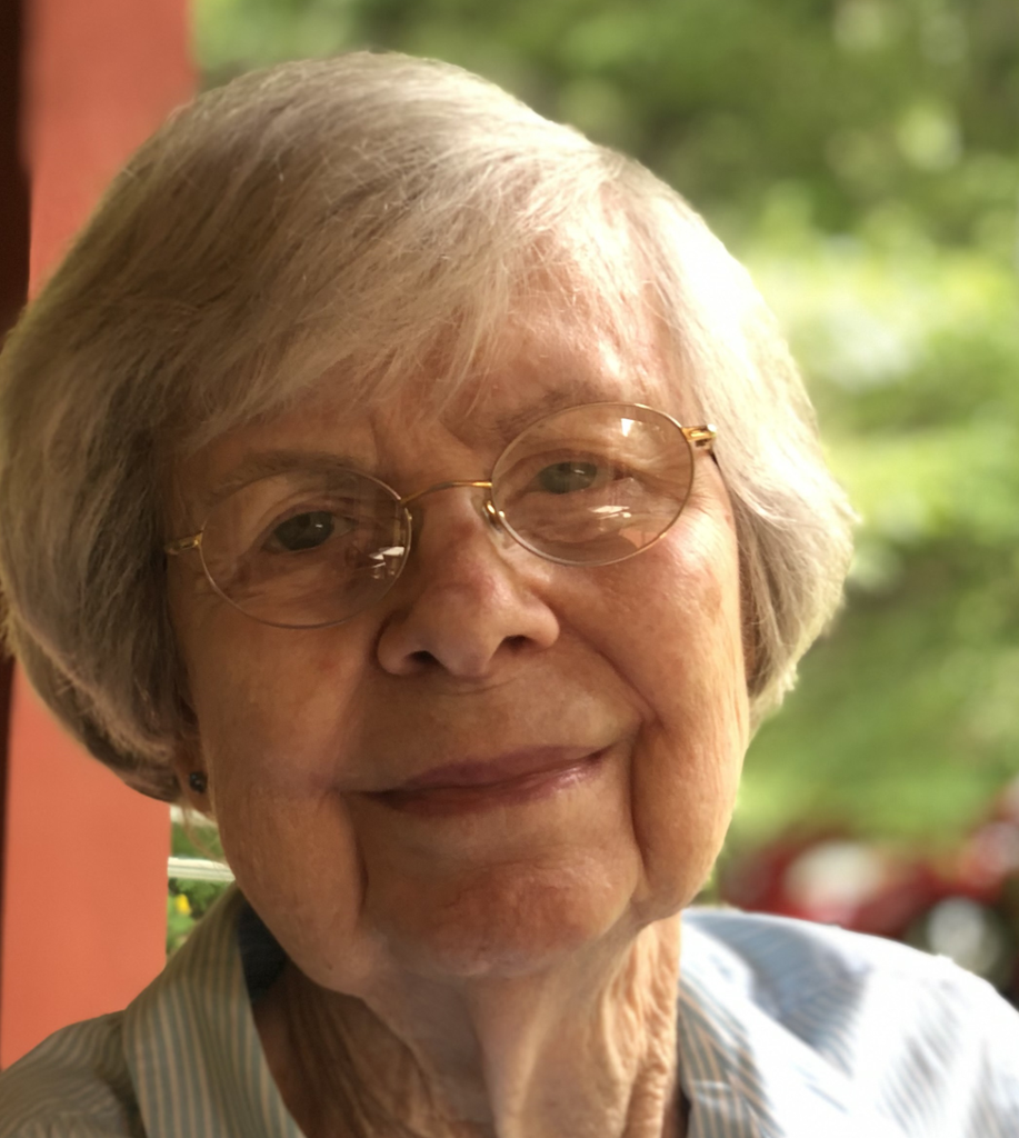 Evelyn  Wood  Hynes