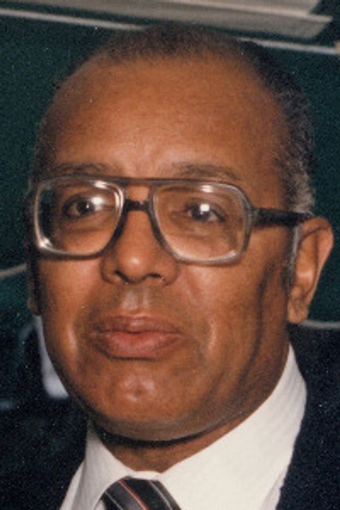 Maurice "Mudgie" Tavares