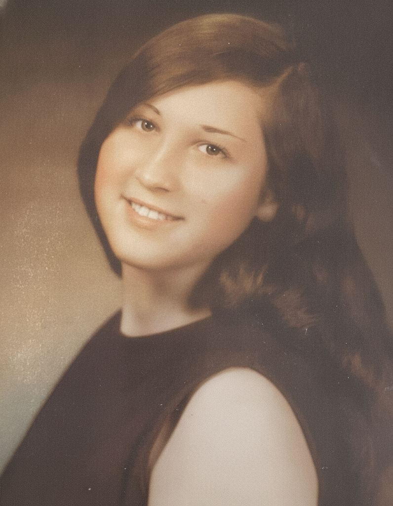 Lois C. Canida