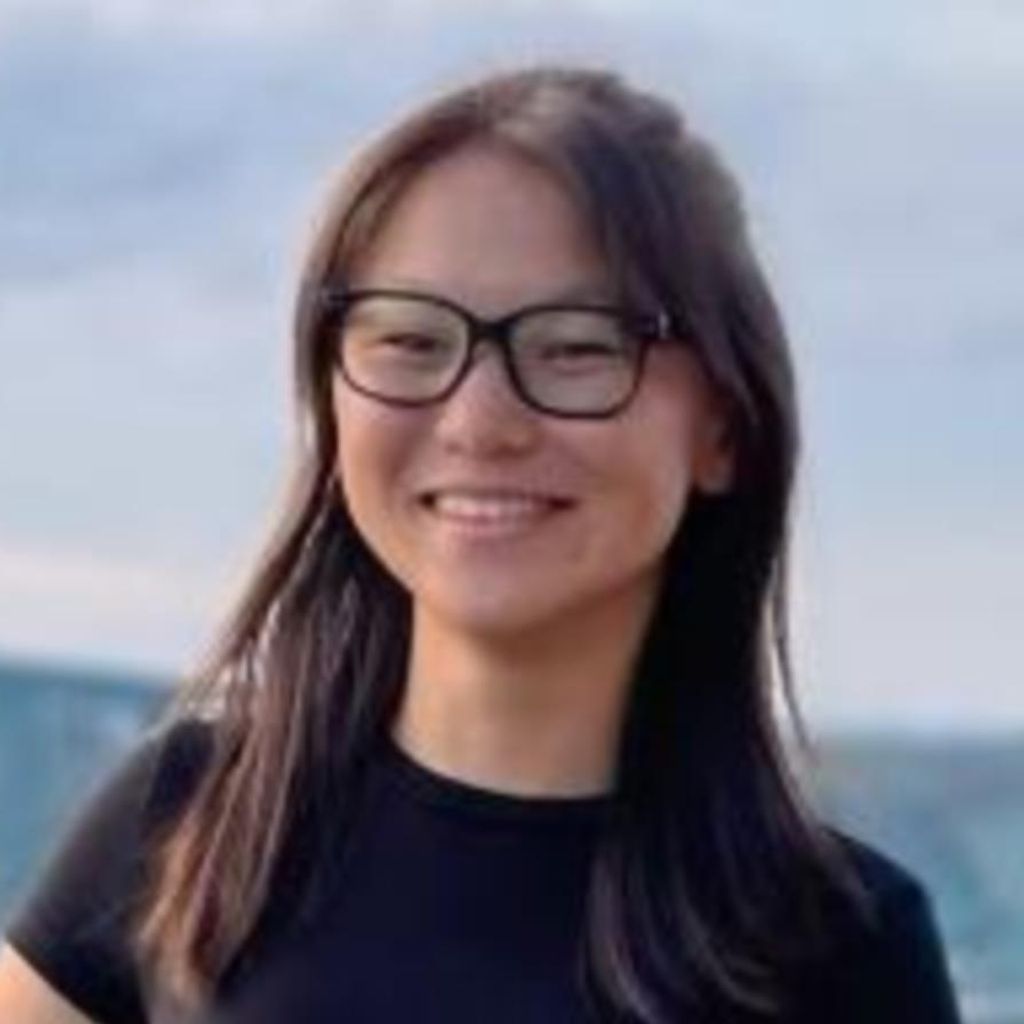 Evy Qing Tao Homrich Profile Photo