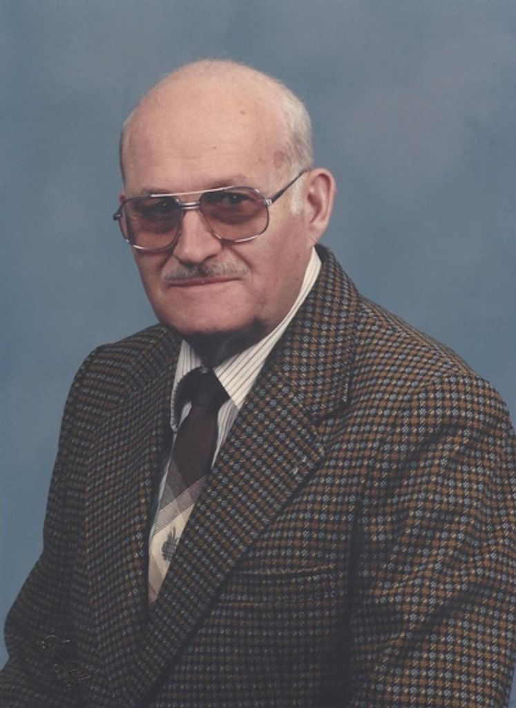 Martin J Siebrass Profile Photo