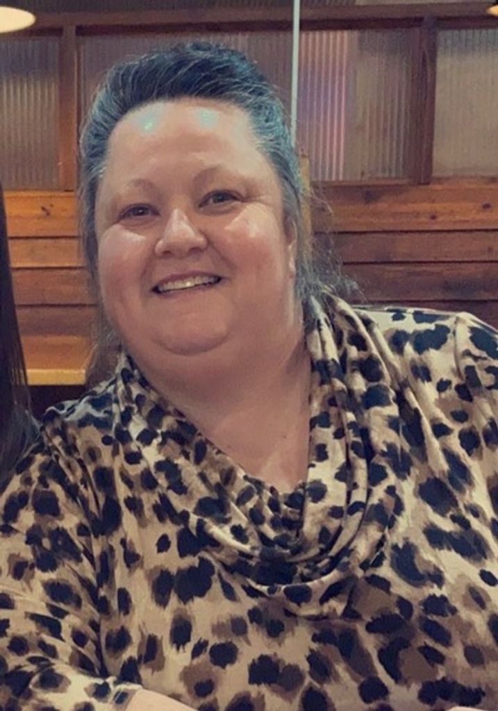Lisa Martin Profile Photo