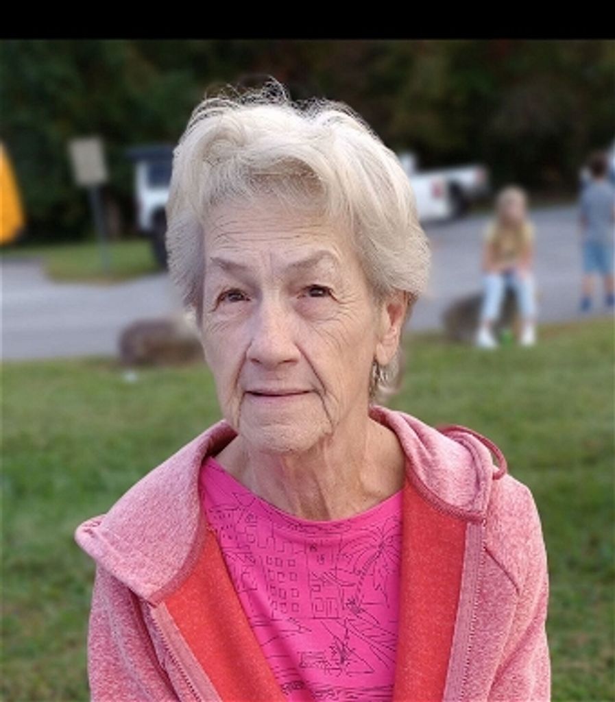 Lois Rose Hendrix Profile Photo