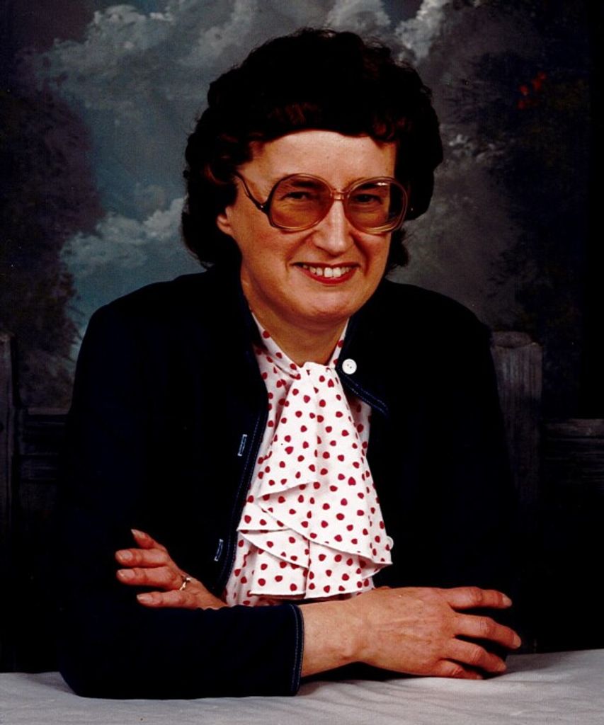 Ada C. (Pollic)  Cool Profile Photo