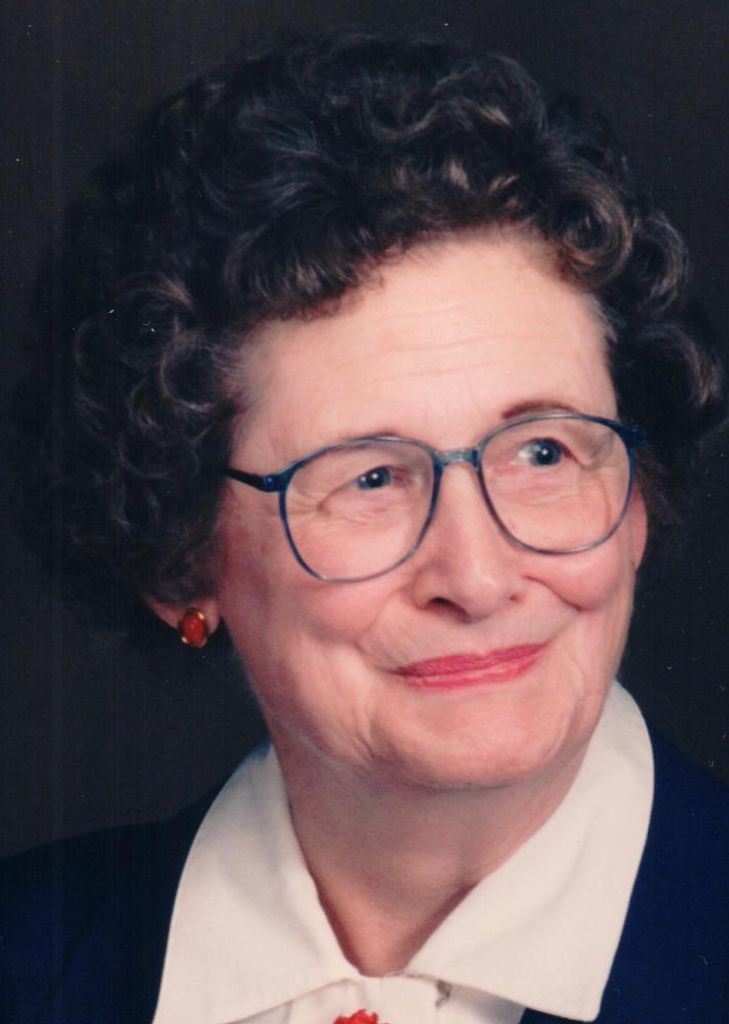 Annmarie Dlugos