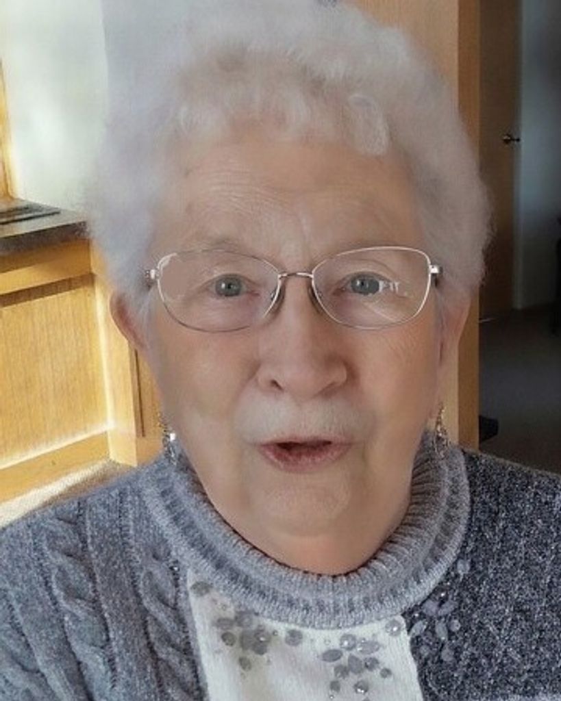 Ellen Dennis Profile Photo