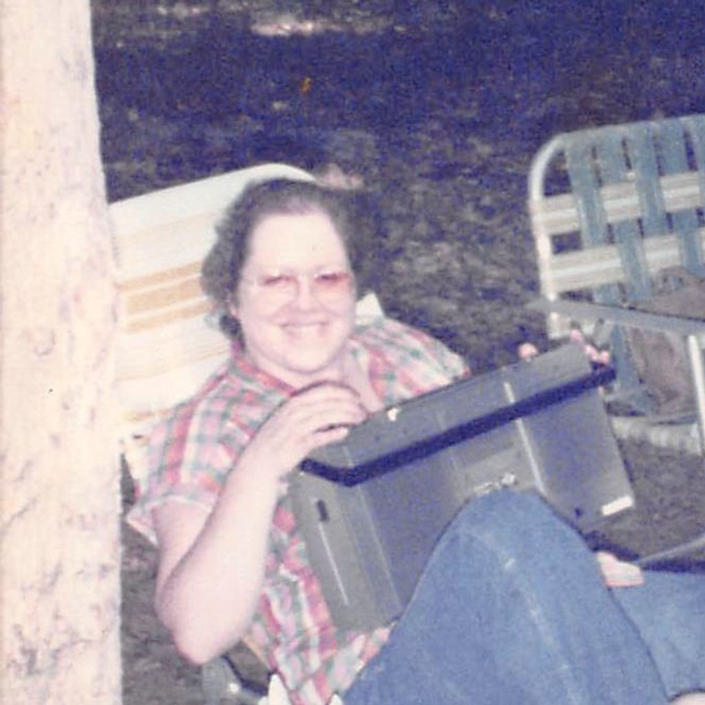 Alma "Lawrine" Henderson Worden