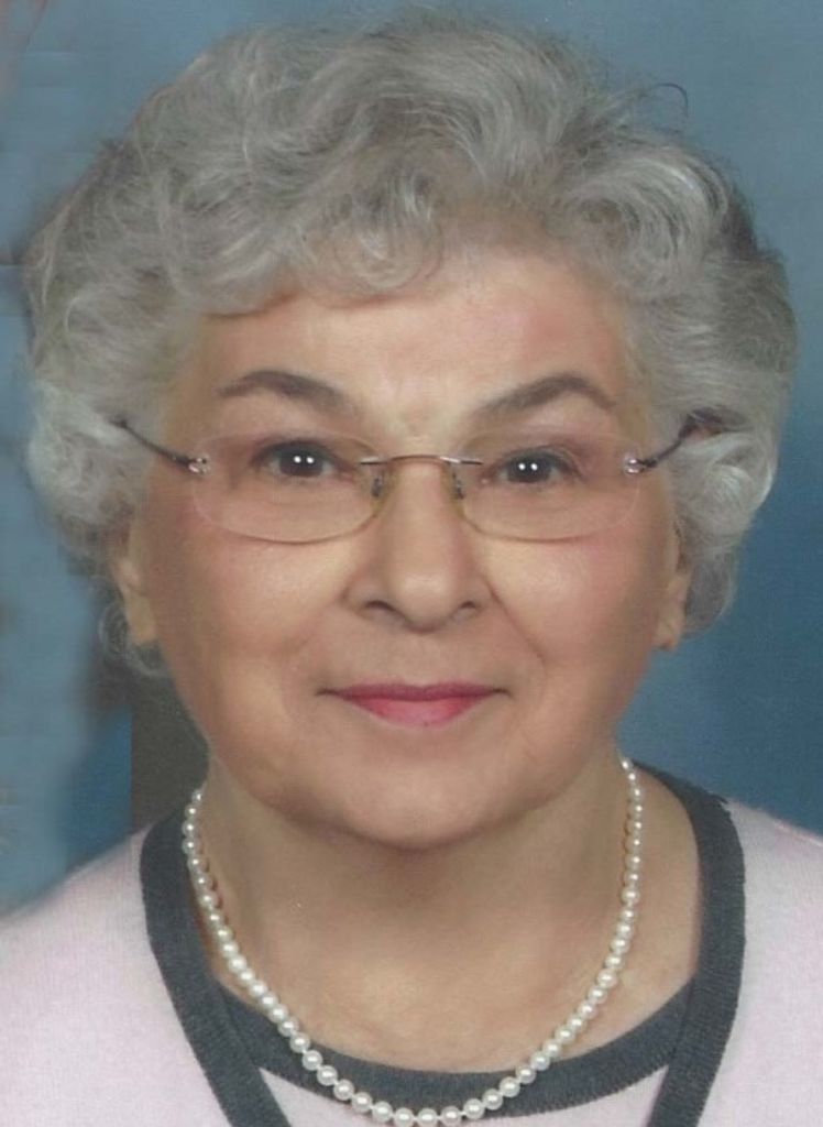 Phyllis M (Machak)  Gordy