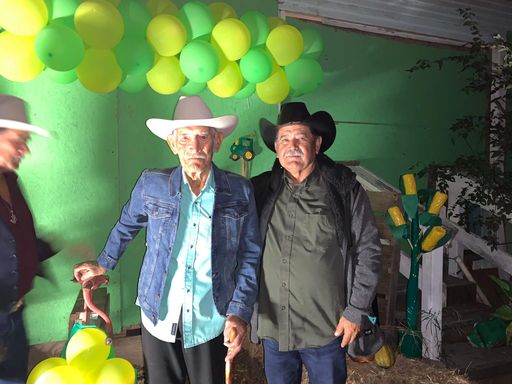 Santos Valdez Sr. photo gallery thumbnail 82 of 151