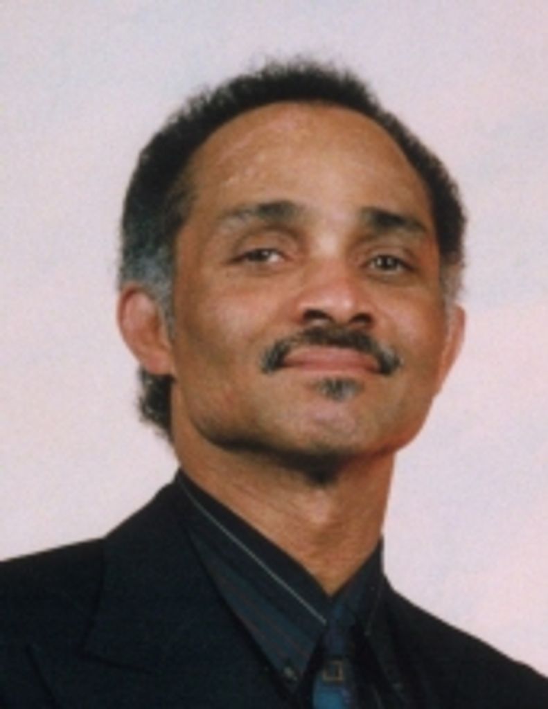 Daniel Scott Lucear Profile Photo