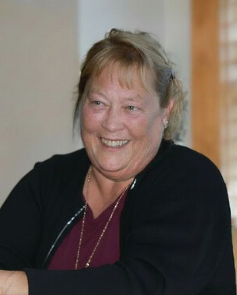 Cindy Lloyd Slagle