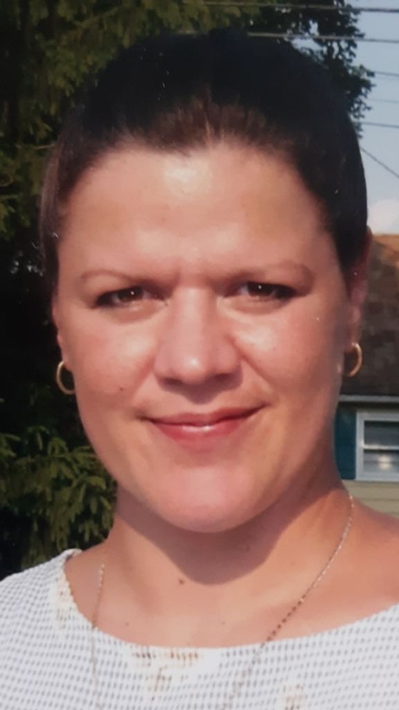 Cindy L. (Lindner)  Downing