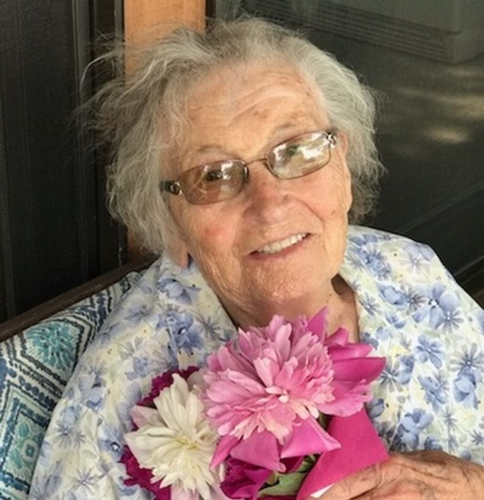 Anna Olah Profile Photo